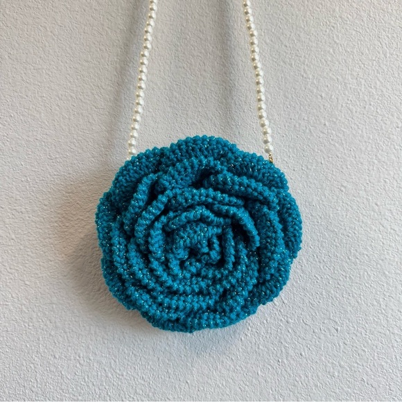 Hand Crocheted Sparkling Blue Rose Purse - Picture 10 of 15